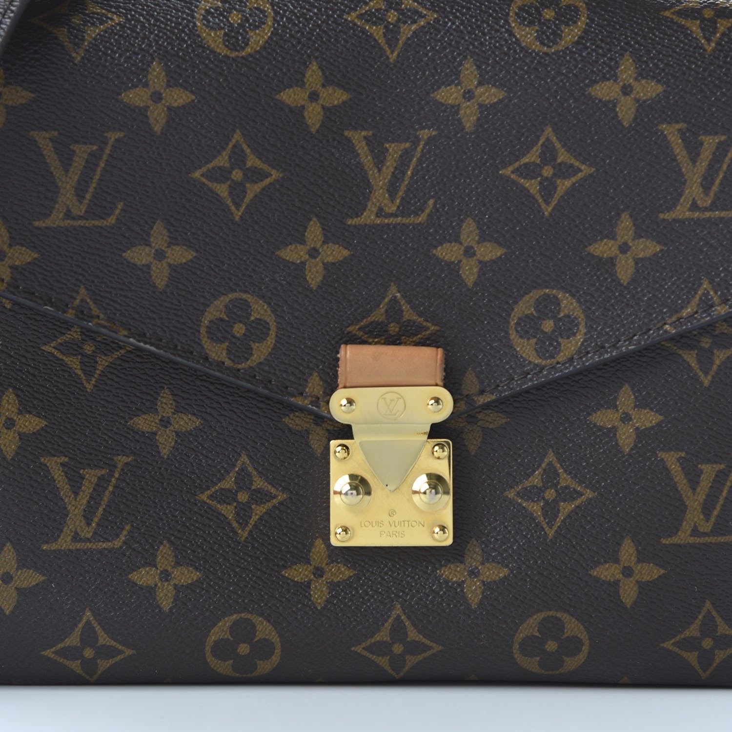 Louis Vuitton Monogram Pochette Metis 9 of 10