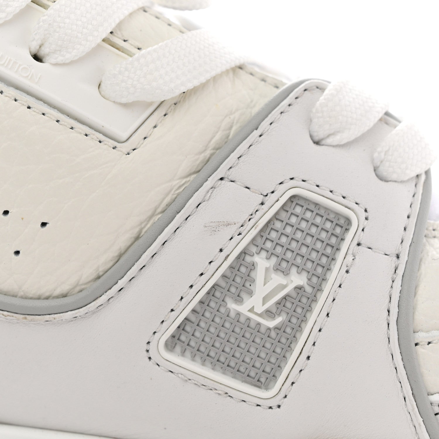 Louis Vuitton Calfskin Mens LV Trainer Sneakers 9 White 15 of 22