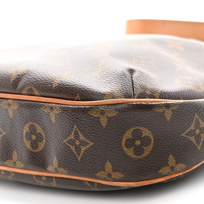 Louis Vuitton Monogram Odeon PM 9 of 11