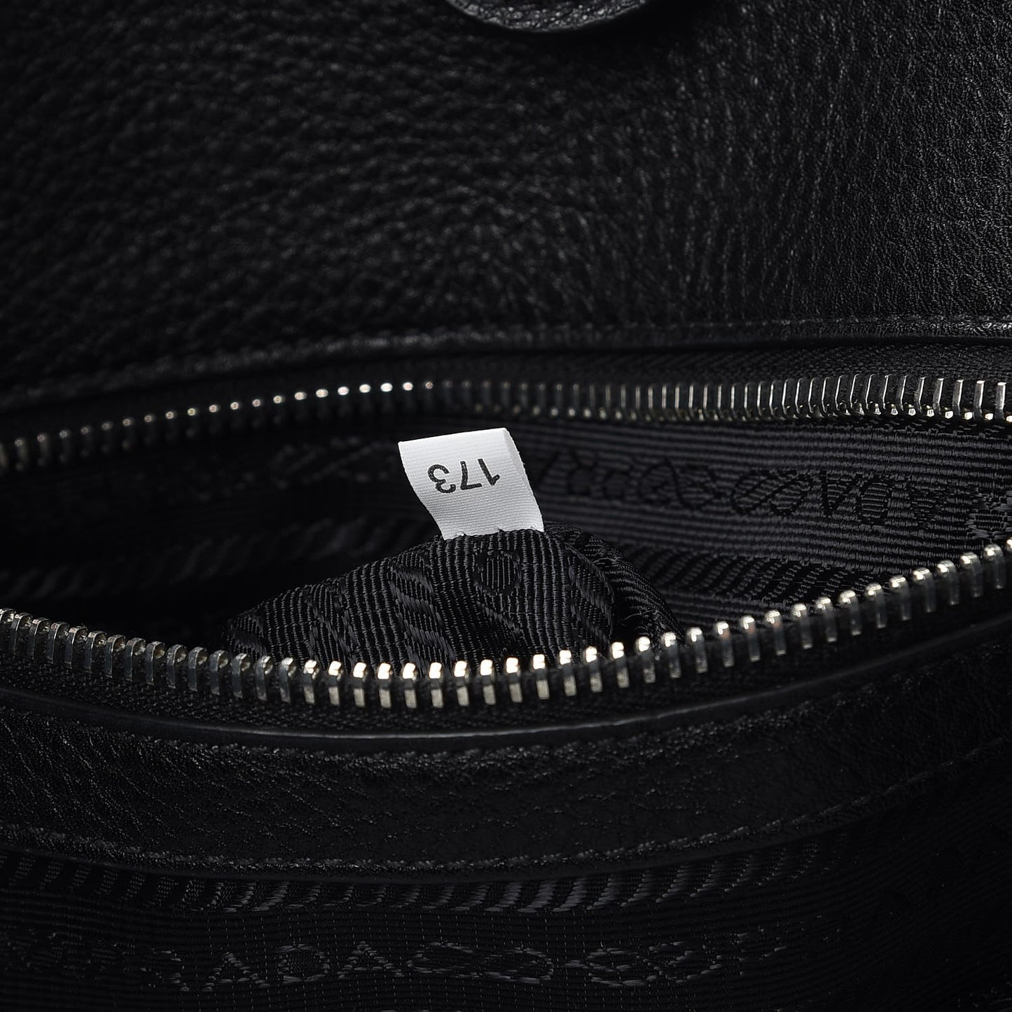 Vitello Phenix Shopping Tote Black