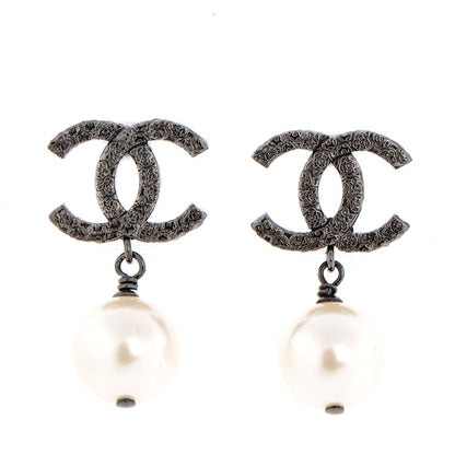 Chanel Ruthenium CC Pearl Drop Earrings 5 of 5