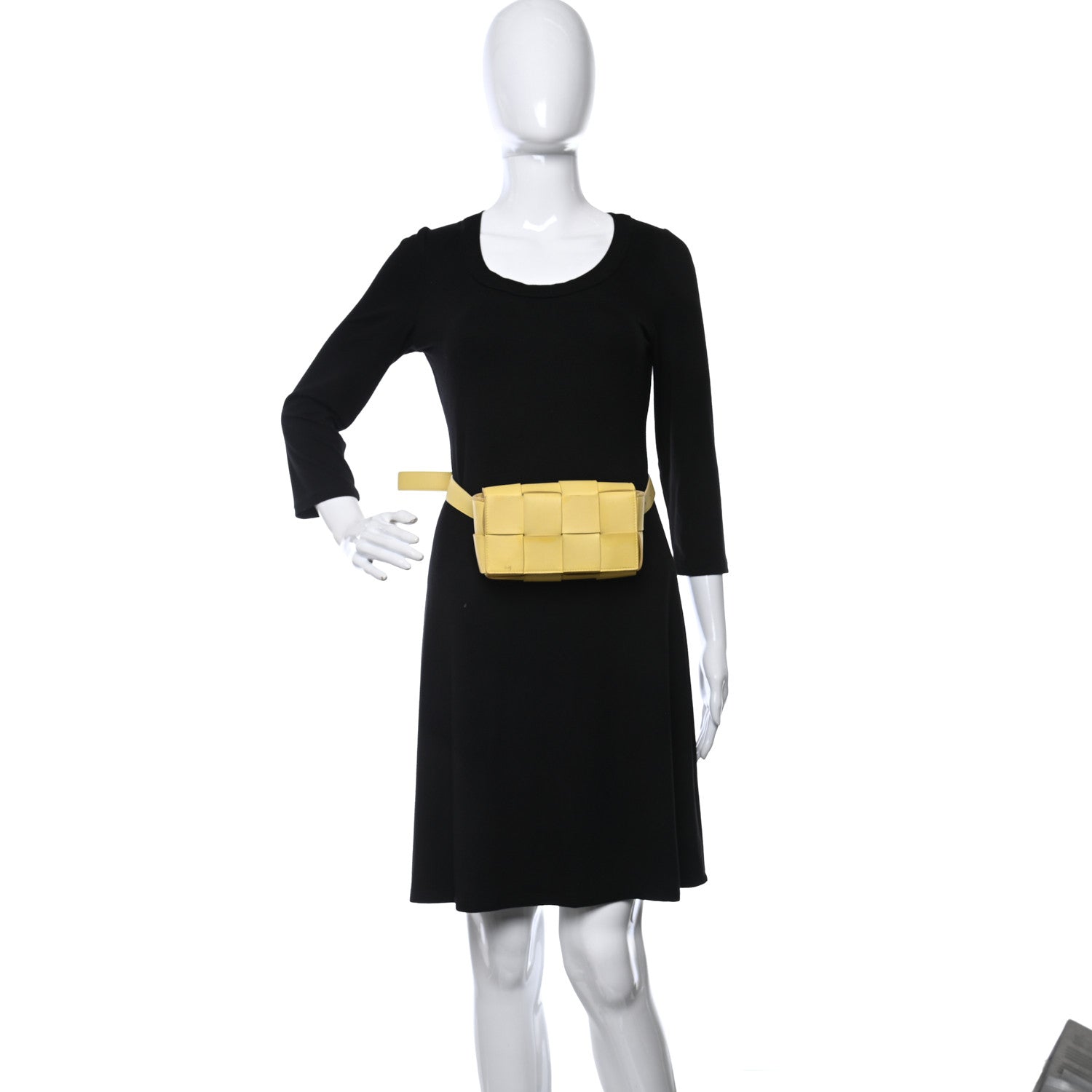 Bottega Veneta Nappa Maxi Intreccio The Belt Cassette Bag Butter 2 of 20