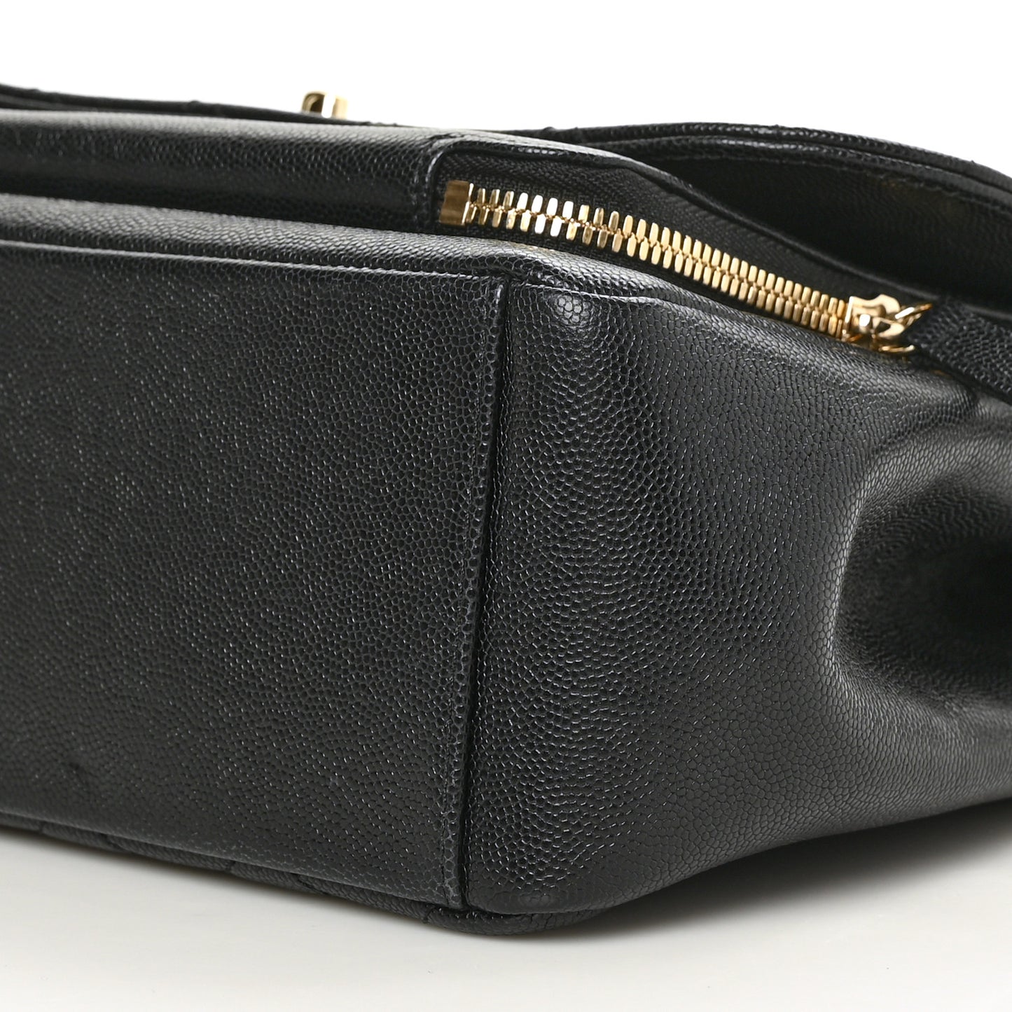 Caviar Quilted Large Business Affinity Flap Black