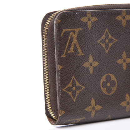 Louis Vuitton Monogram Zippy Wallet 8 of 10