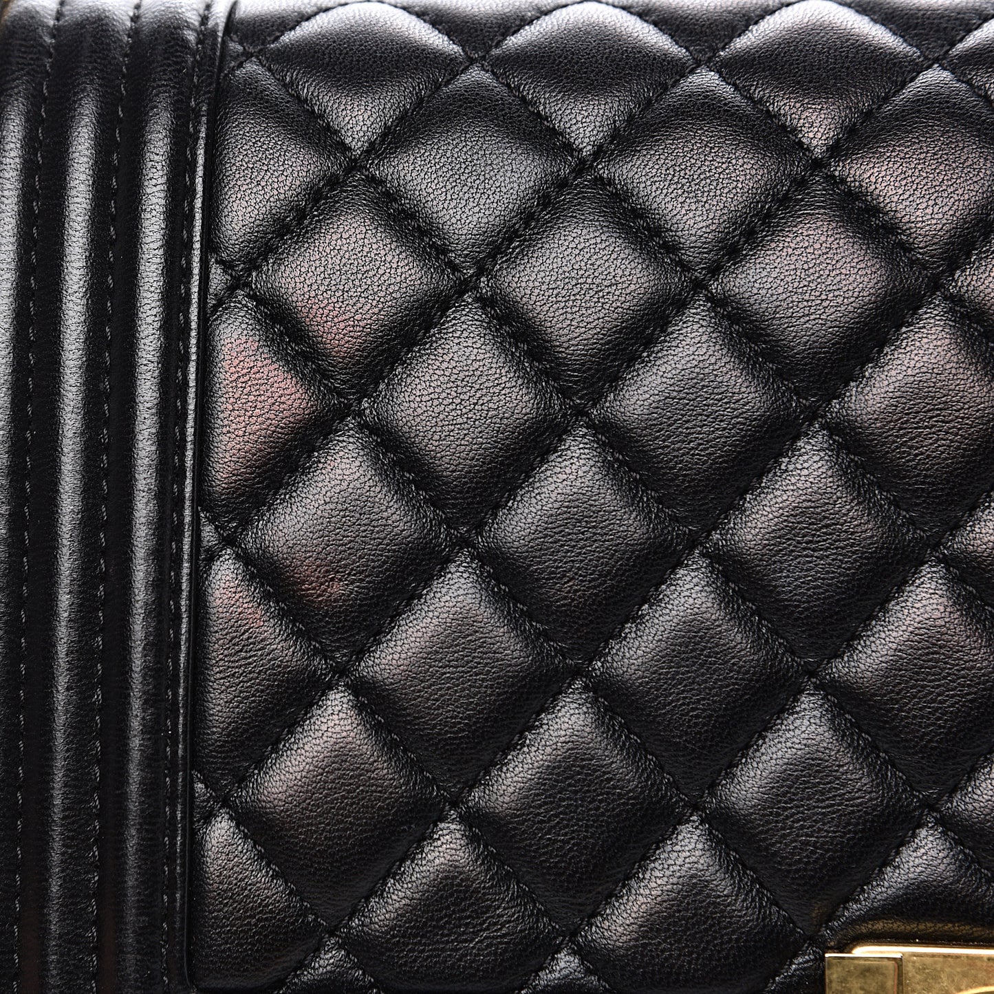 Lambskin Quilted Medium Boy Flap Black