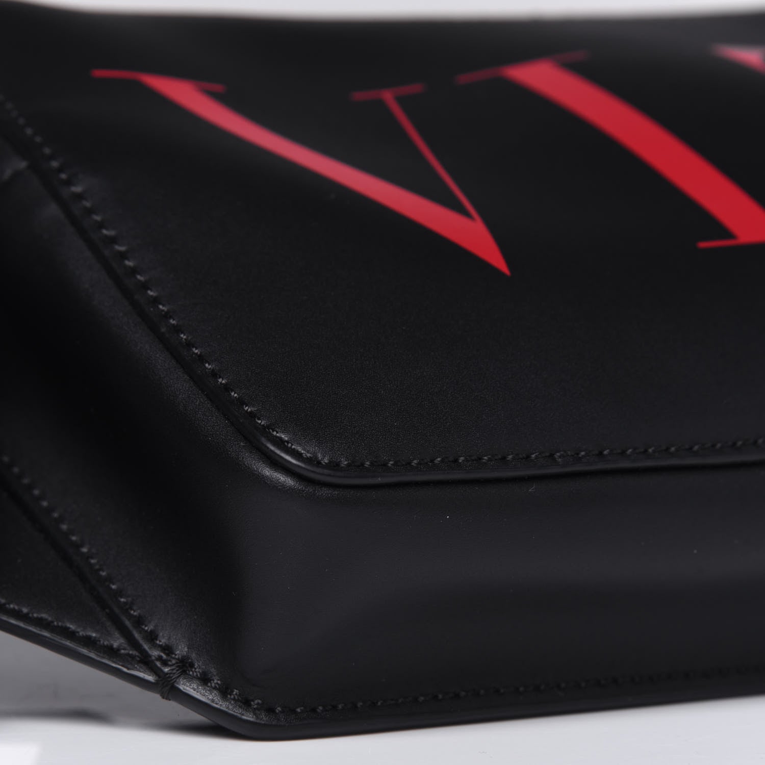 Valentino Garavani Calfskin VLTN Belt Bag Black Red 7 of 10