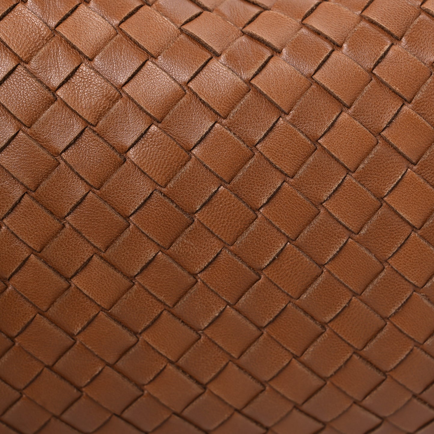 Nappa Intrecciato Bi-Color Medium Veneta Hobo Maple Sapphire