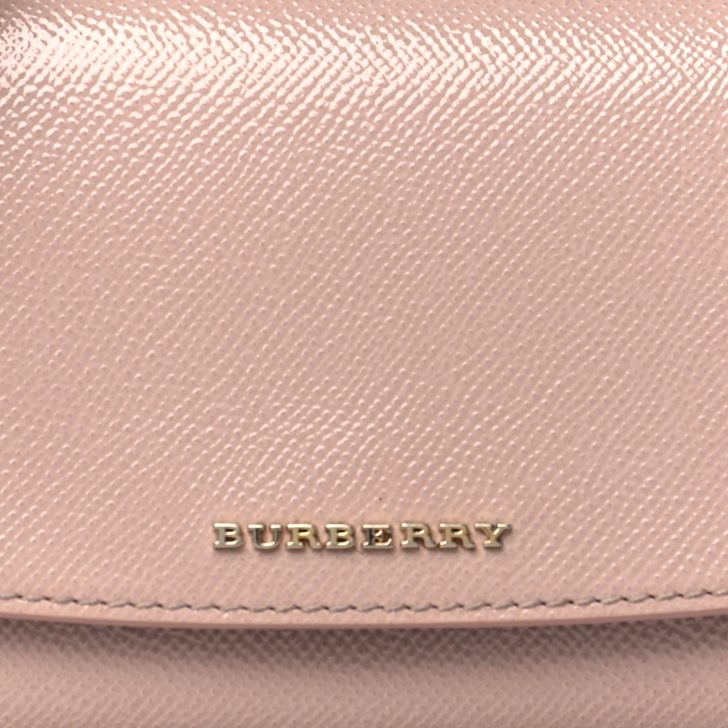 Grainy Calfskin Henley Wallet On Chain Beige