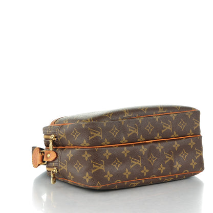 Louis Vuitton Monogram Reporter PM 4 of 10