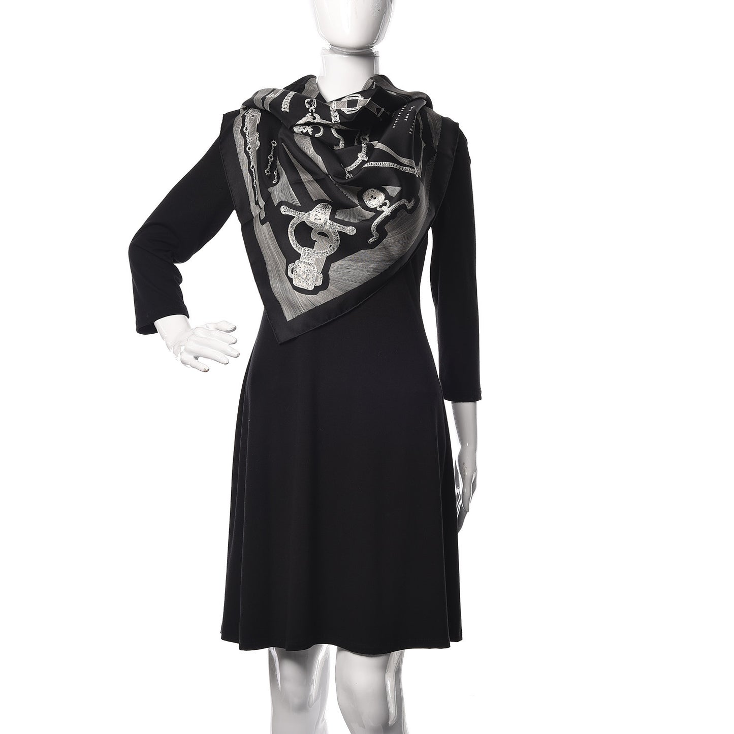 Silk Etude Pour Une Parure De Gala Scarf 90 Black White