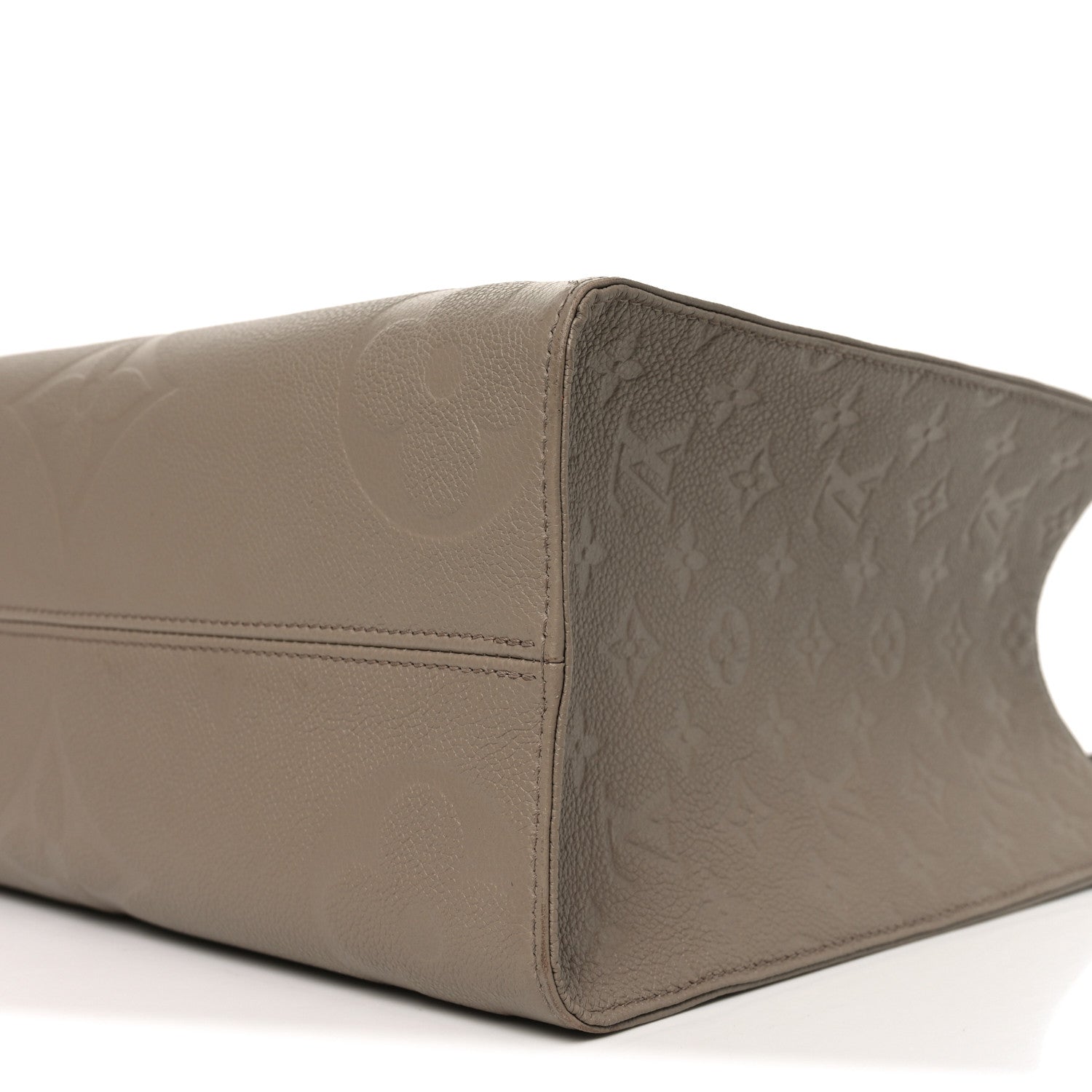 Louis Vuitton Empreinte Monogram Giant Onthego MM Tourterelle 9 of 9