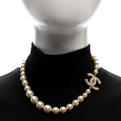 Chanel Pearl CC 100th Anniversary Necklace Light Gold 2 of 5