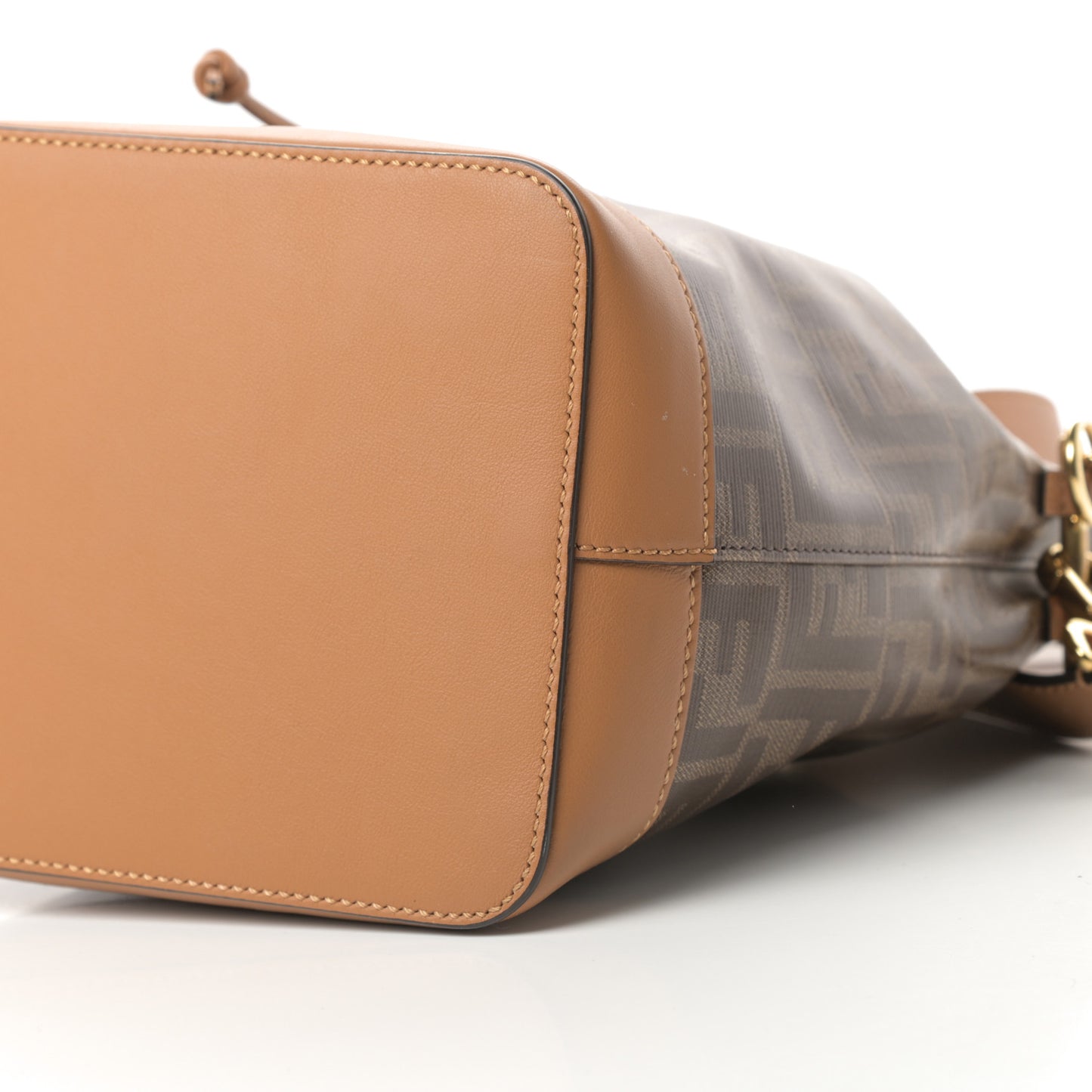 Glazed Fabric Vitello Grace F is Fendi FF 1974 Stamp Patch Grande Mon Tresor Bucket Bag Mogano Panna Nocciola