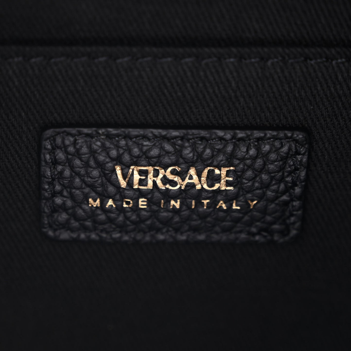 Grainy Calfskin Virtus Top Handle Camera Bag Black