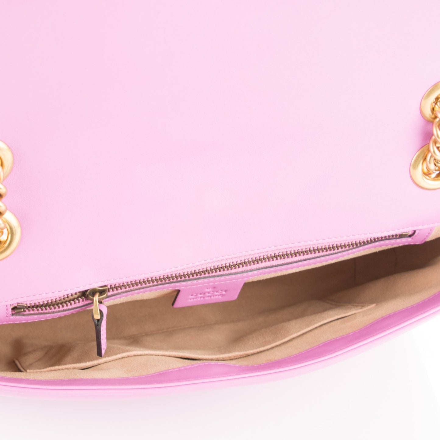 Calfskin Matelasse Medium GG Marmont Shoulder Bag Candy Mousse