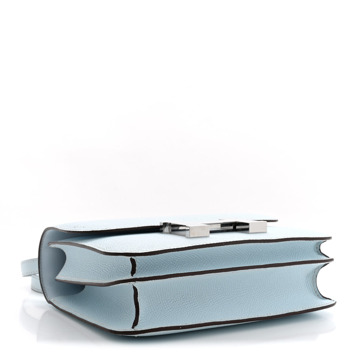 Epsom Constance 18 Bleu Brume