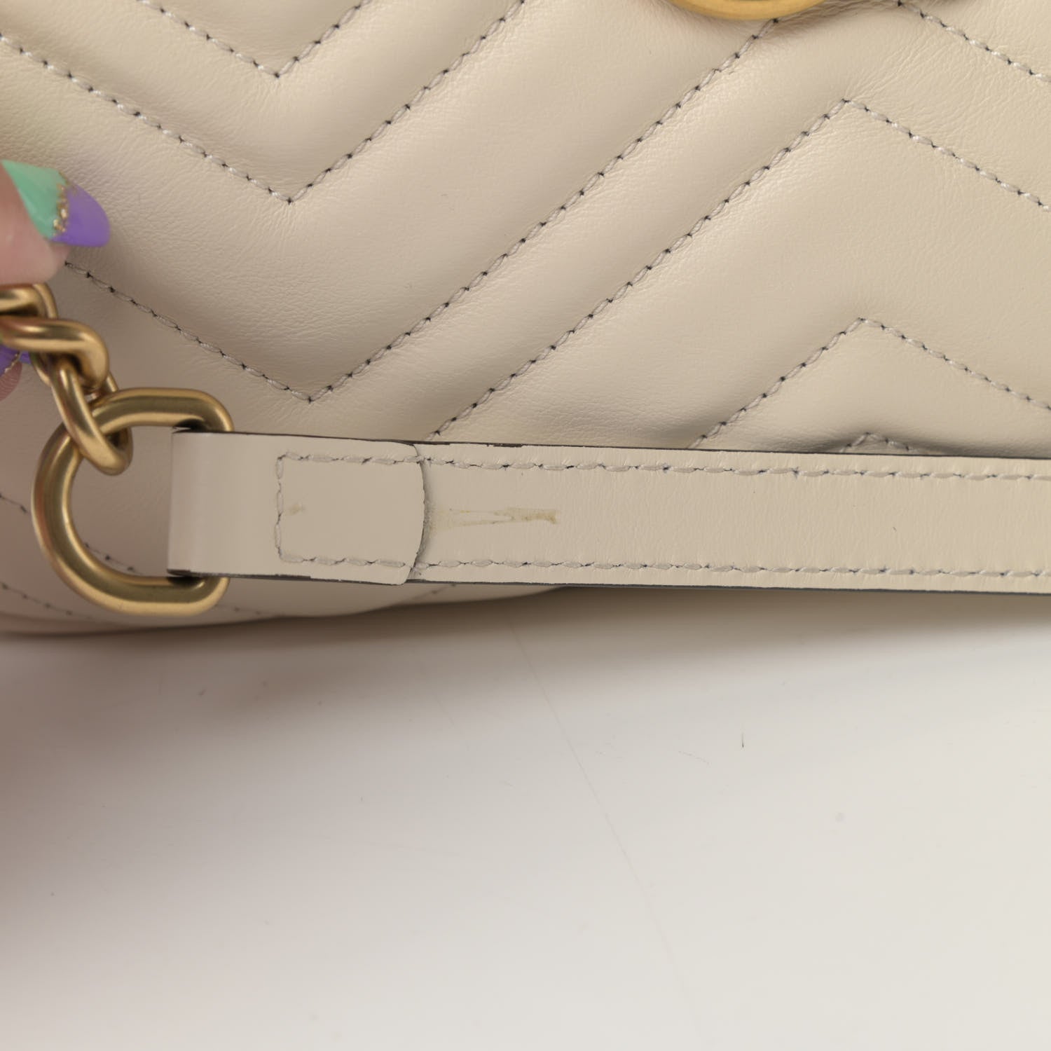 Gucci Calfskin Matelasse Small GG Marmont Chain Shoulder Bag White 4 of 5