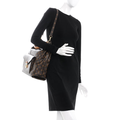 Louis Vuitton Monogram Metis 2 of 12