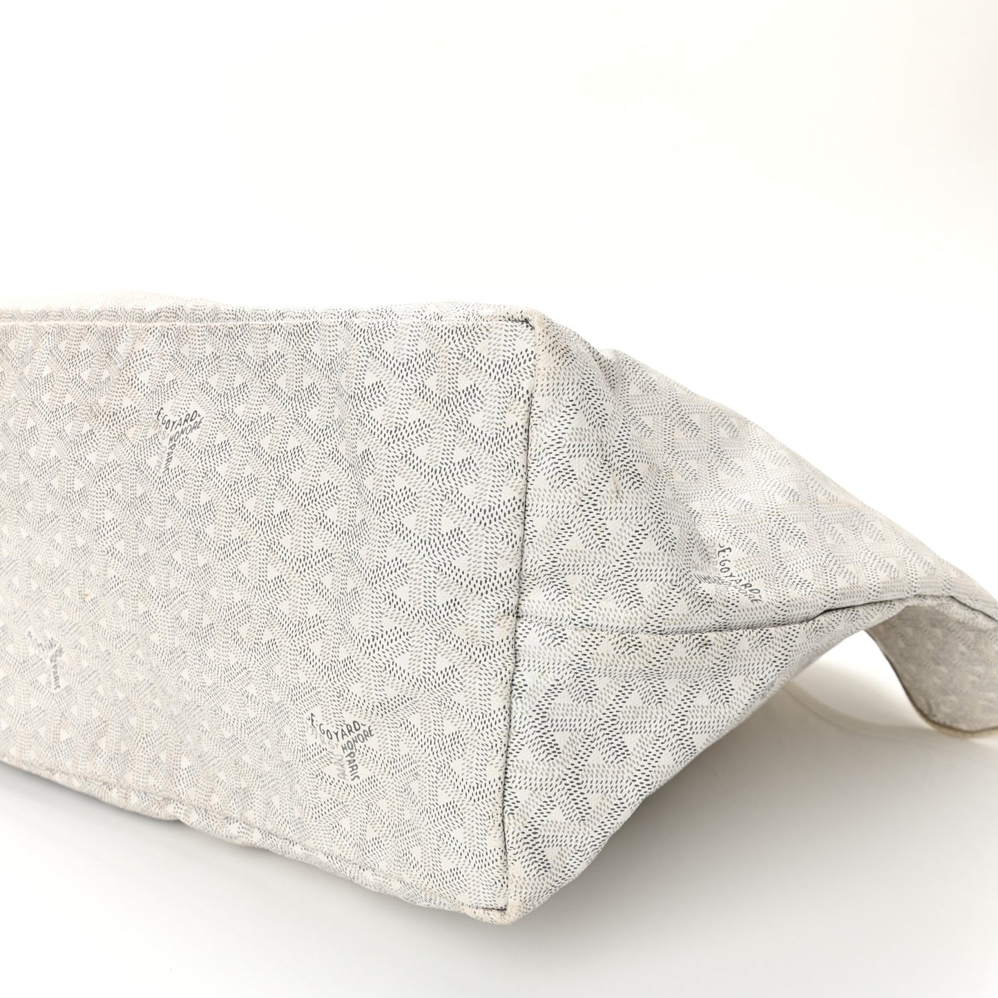 Goyardine Saint Louis GM White
