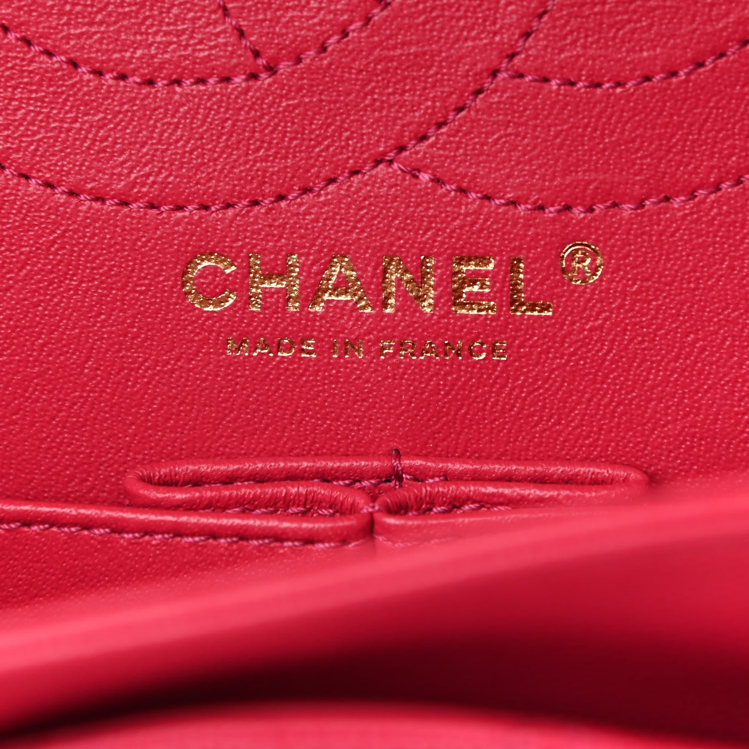 Chanel Caviar Chevron Quilted 2.55 Reissue 226 Flap Fuchsia 6 of 11