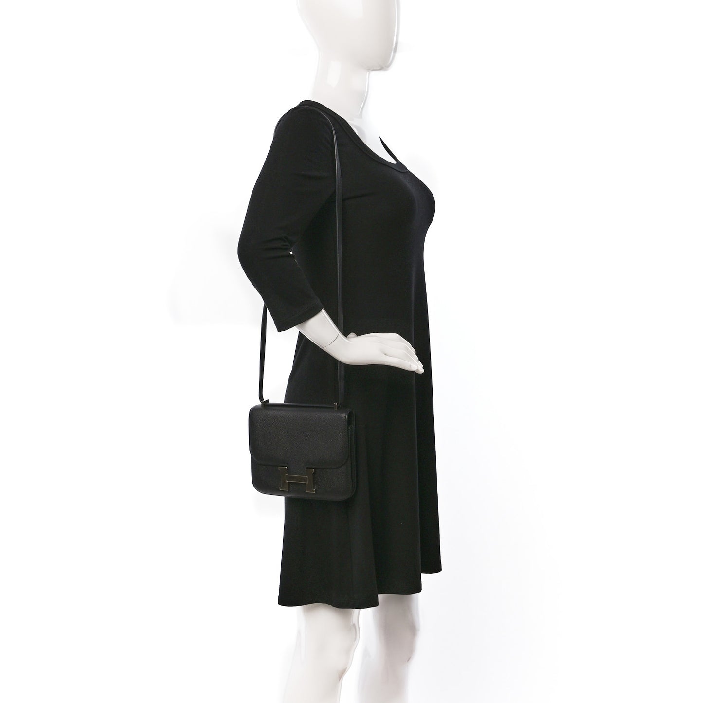 Epsom Constance 18 Black