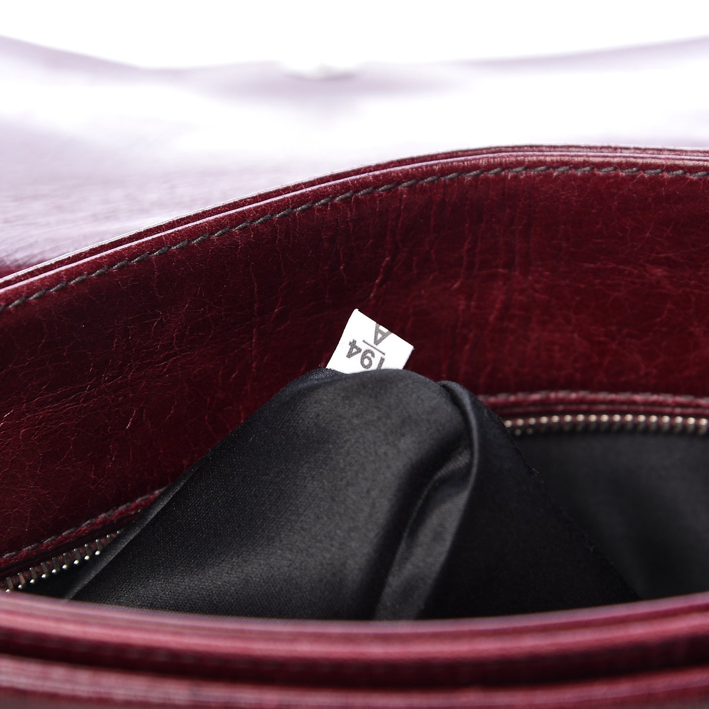 Vitello Shine Clutch Amaranto