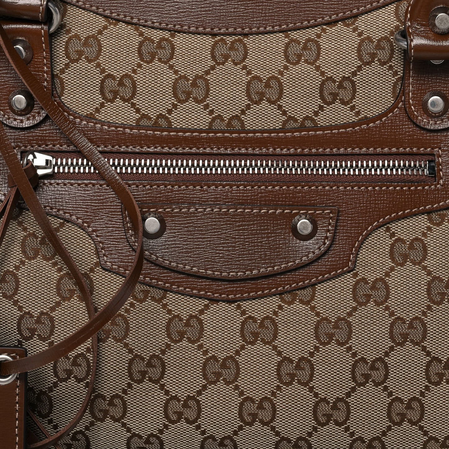 X GUCCI GG Monogram Azalea Calfskin Neo Classic Silver Hardware Medium City Beige Ebony Brown Sugar