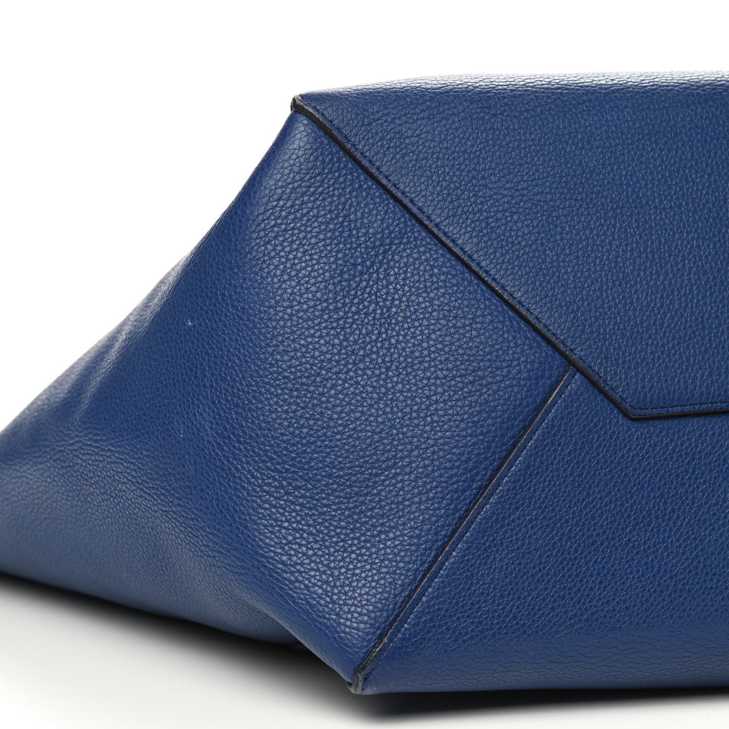 Soft Grained Calfskin Small Belt Cabas Phantom Indigo