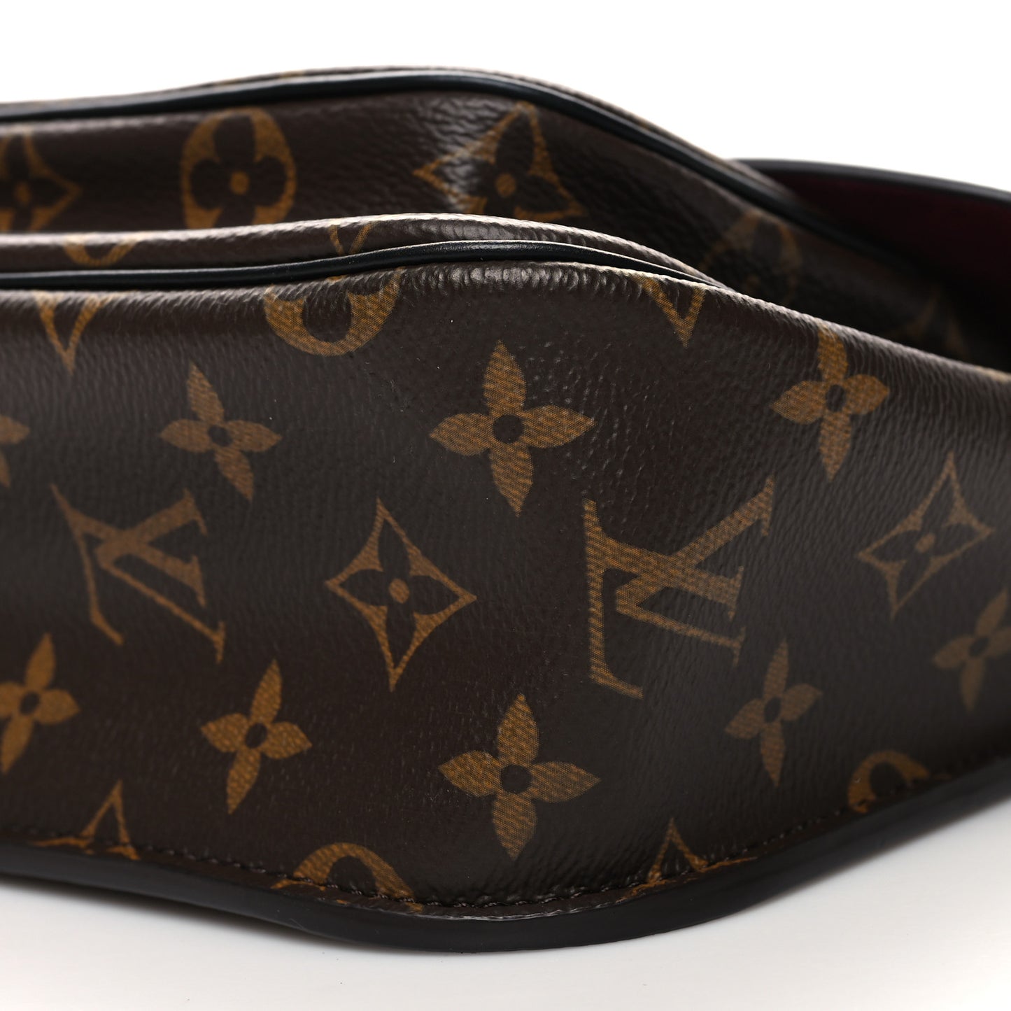 Monogram Passy