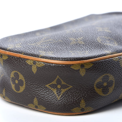 Louis Vuitton Monogram Pochette Gange 6 of 7