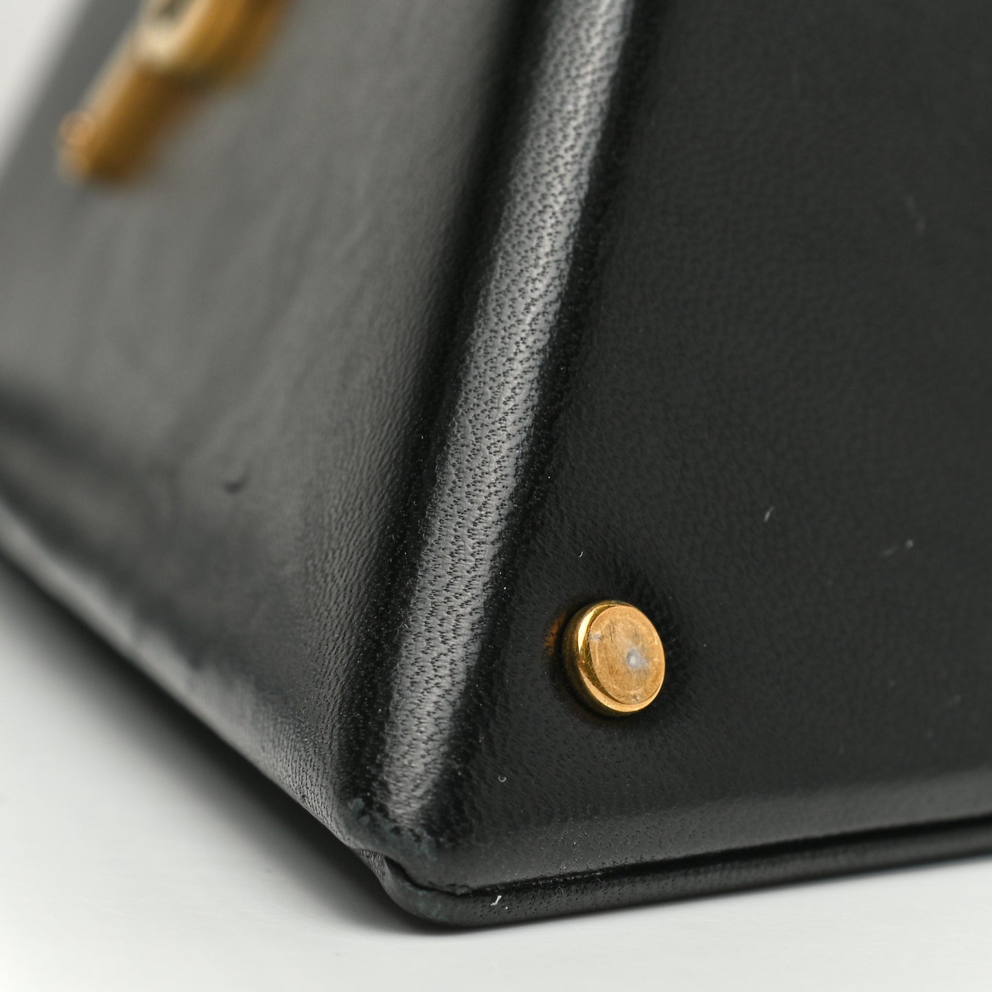 Lambskin Pyramid Clutch Black