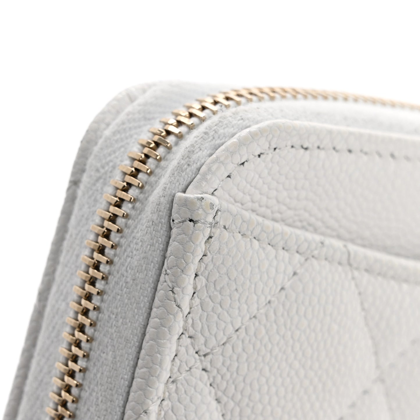 Caviar Quilted Zip Coin Purse White