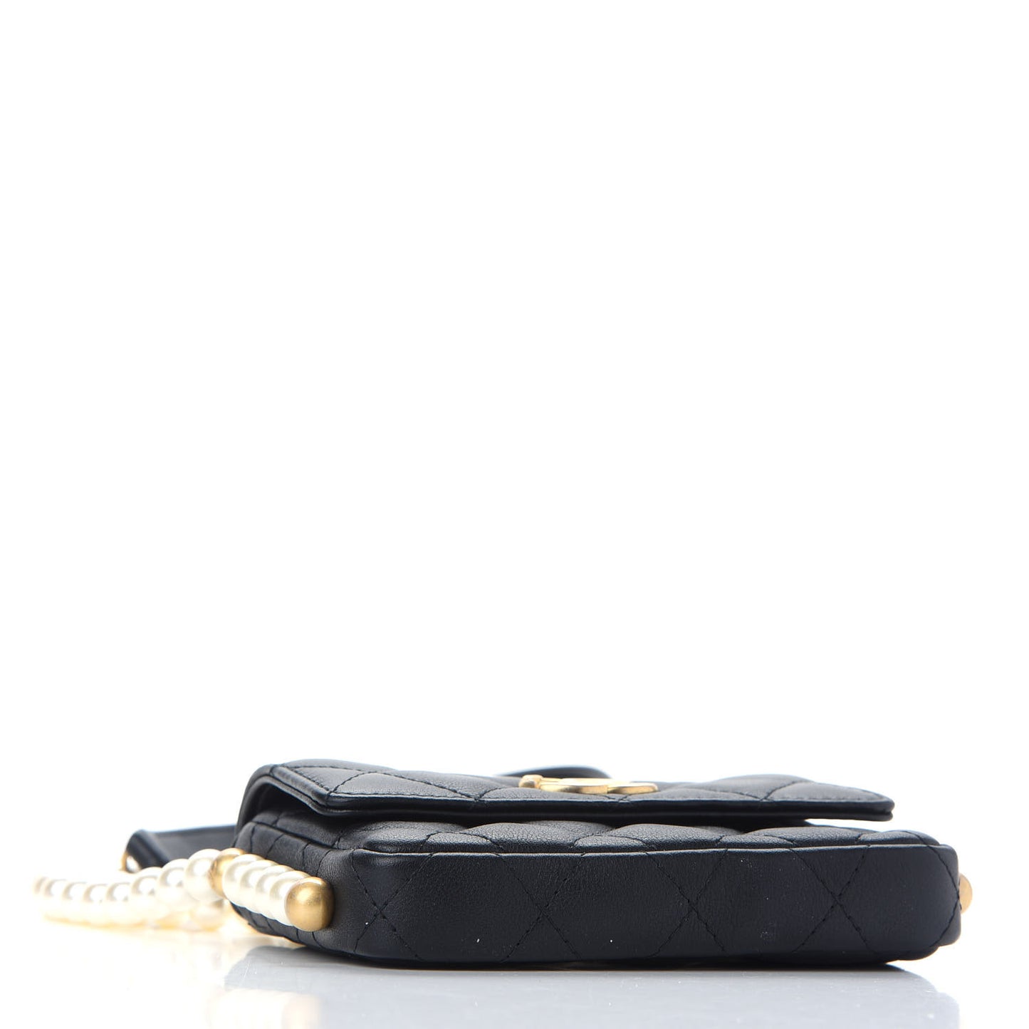 Calfskin Quilted About Pearls Card Holder Flap With Chain Black