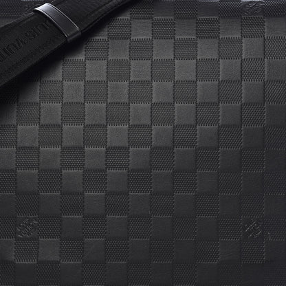 Louis Vuitton Damier Infini District MM Onyx 9 of 9