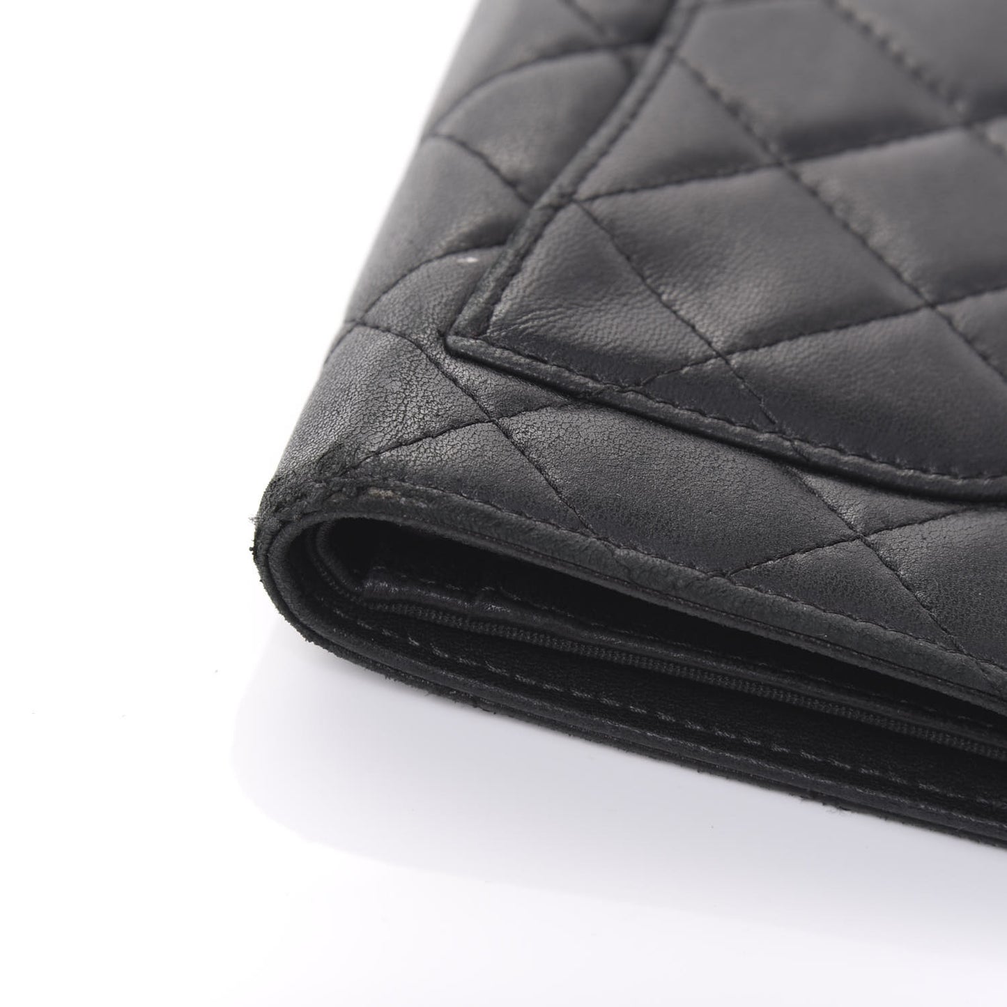 Lambskin Quilted Yen Wallet Black