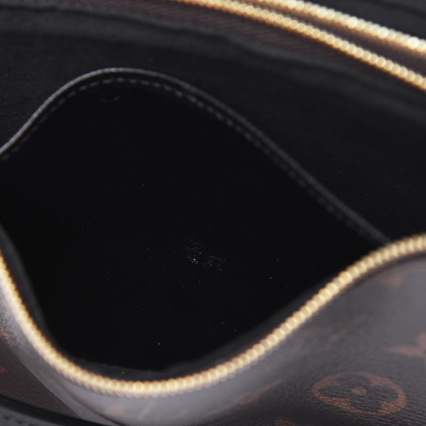 Reverse Monogram Giant Double Zip Pochette