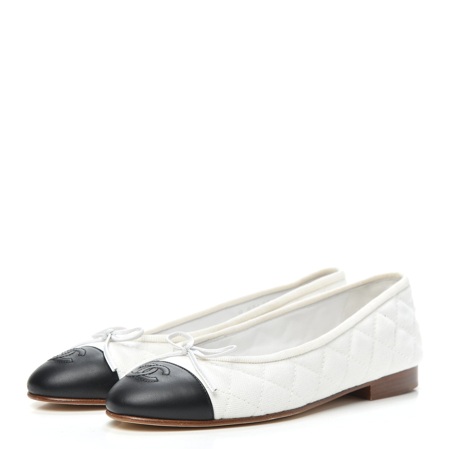Canvas Lambskin Quilted CC Cap Toe Ballerina Flats 36.5 White Black