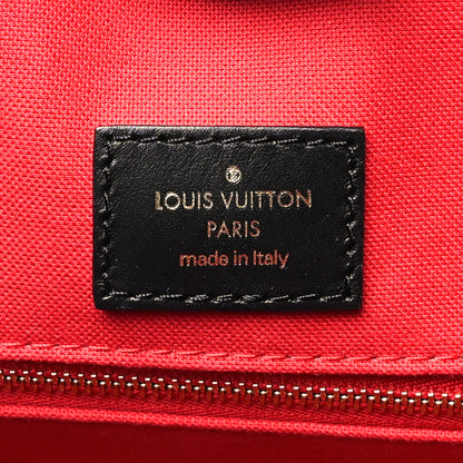 Louis Vuitton Reverse Monogram Giant Onthego MM 6 of 9