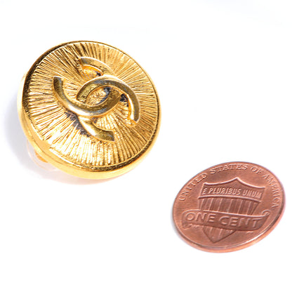 Chanel CC Clip On Earrings Gold 2 of 4