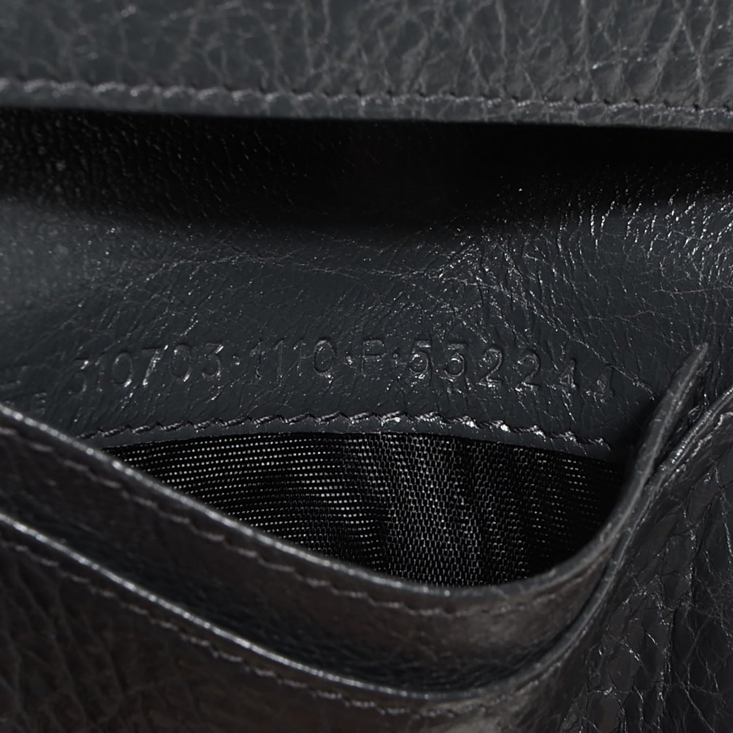 Agneau Classic Hardware Card Case Gris Fossile