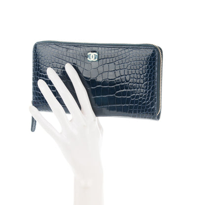 Chanel Alligator Large Gusset Zip Around Wallet Blue 2 of 8