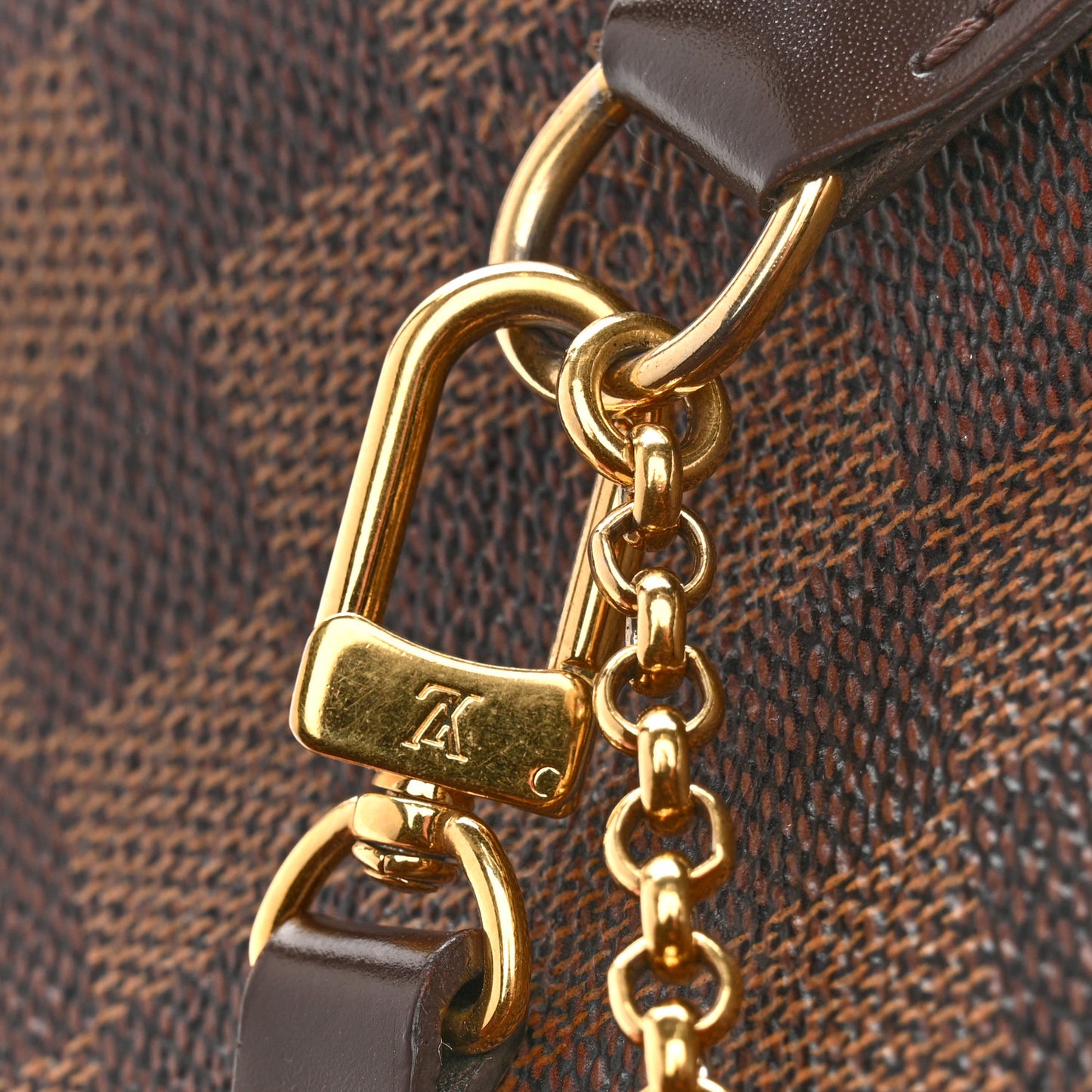 Damier Ebene Eva Clutch