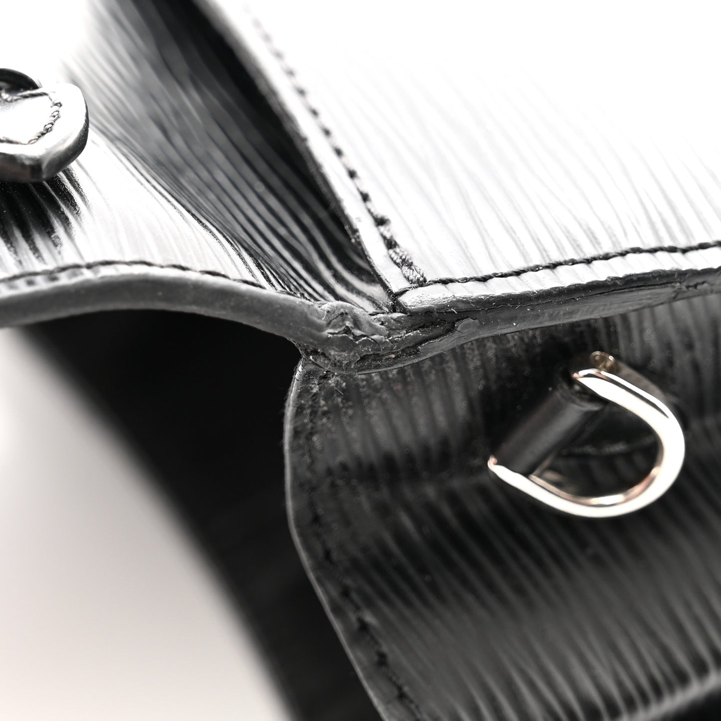 Epi Clery Black