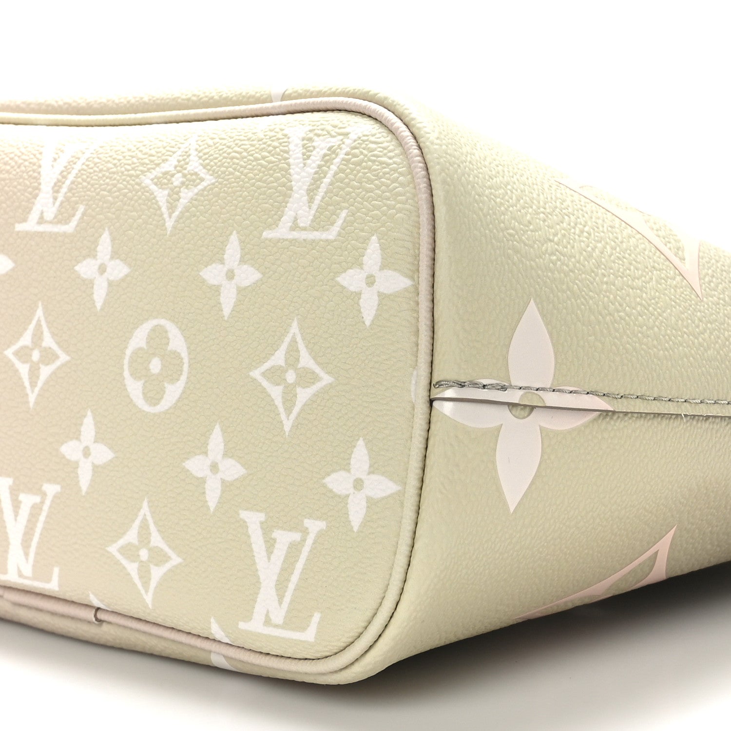 Louis Vuitton Monogram Giant Spring In The City Marshmallow Hobo Sunset Kaki 8 of 8