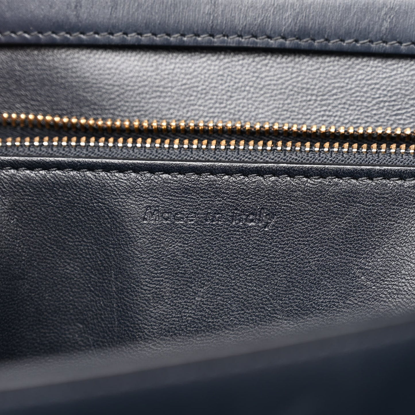 Box Calfskin Medium Classic Box Flap Bag Navy