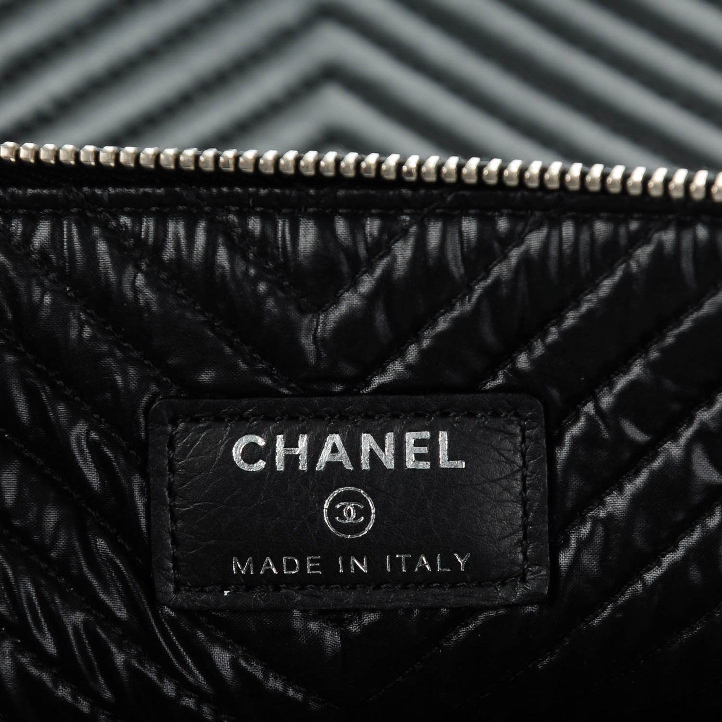 Calfskin Chevron Large Boy Cosmetic Case Black