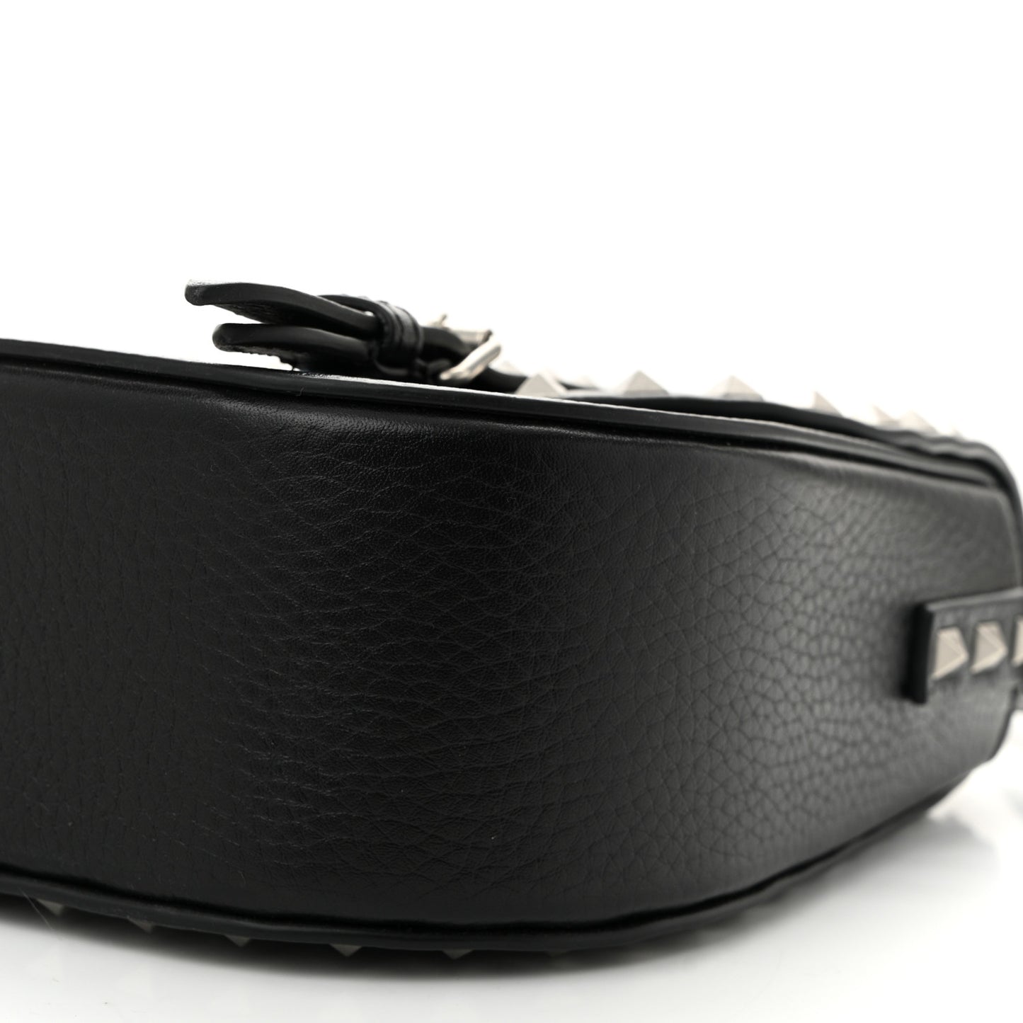Pebbled Calfskin Large Rockstud Messenger Black