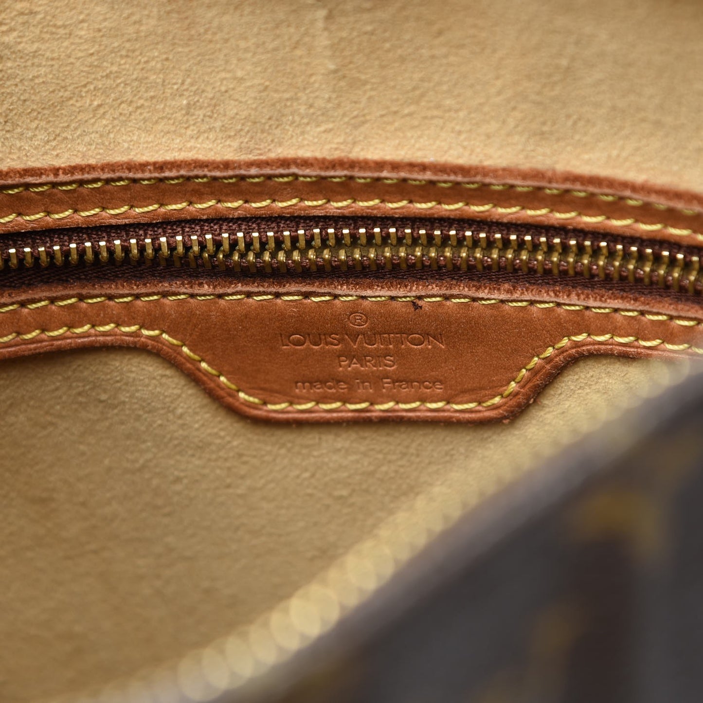 Monogram Looping GM