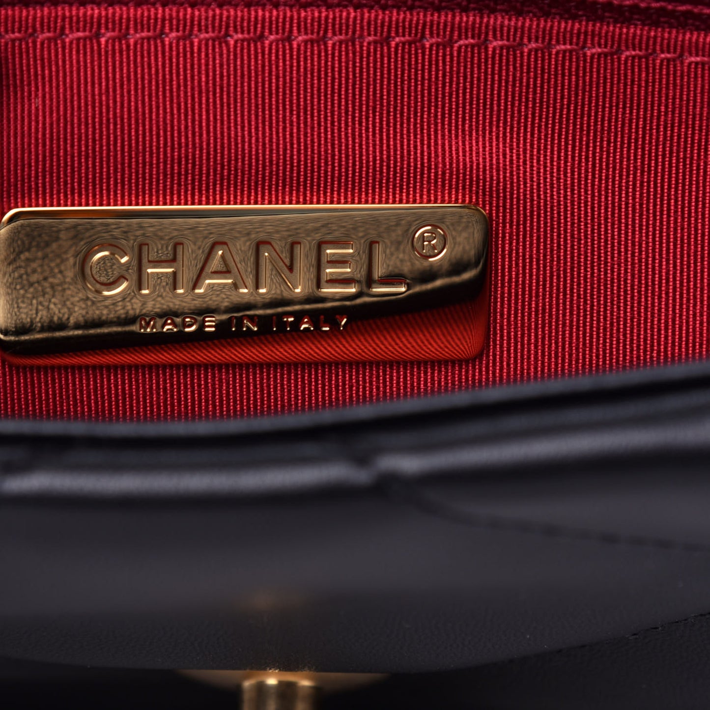 Lambskin Quilted Medium Chanel 19 Flap Black