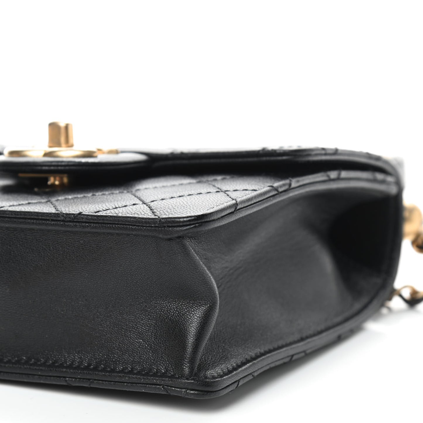 Goatskin Quilted Chic Pearls Flap Black